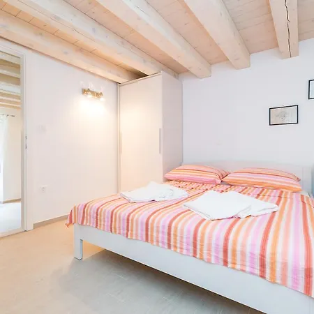 Tatil Evi Stone House Domacin Old Town